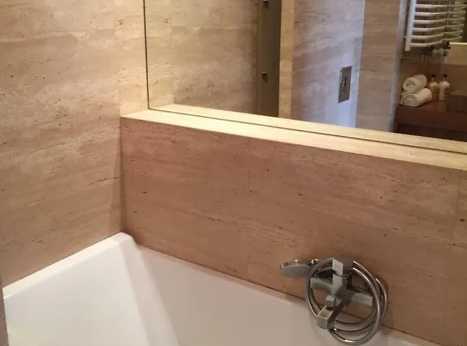 Gdanska 3 ワルシャワ